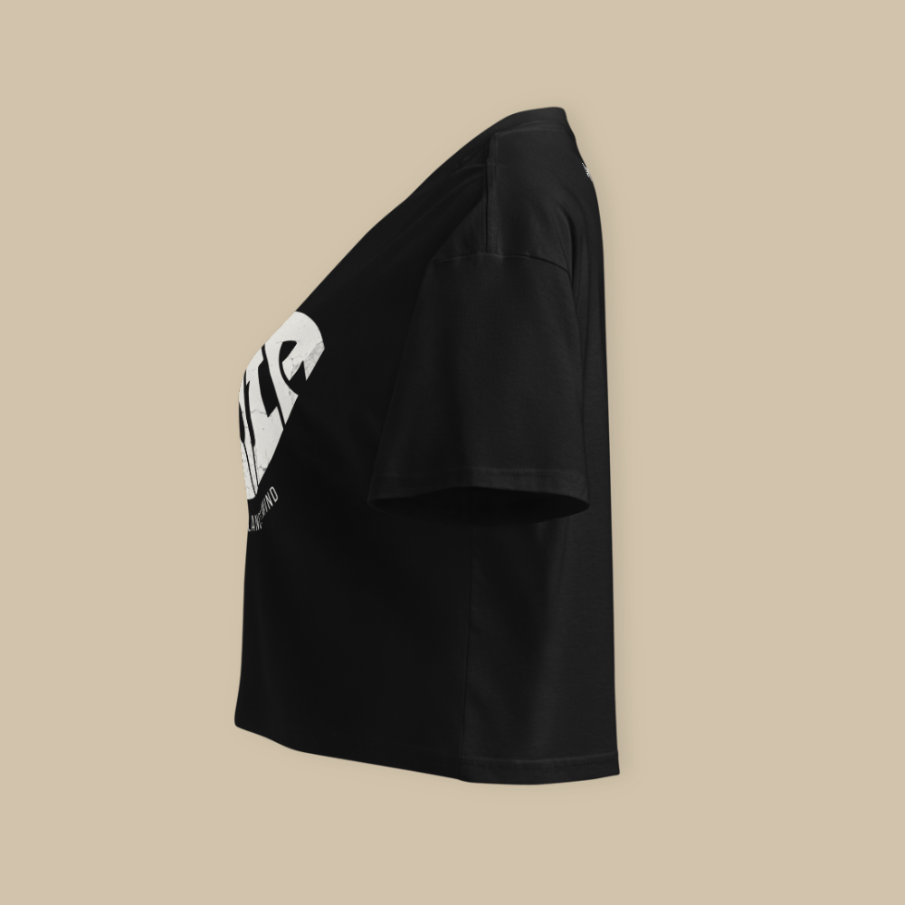 Women’s Fashion Crop Top - Black White Wabi Sabi
