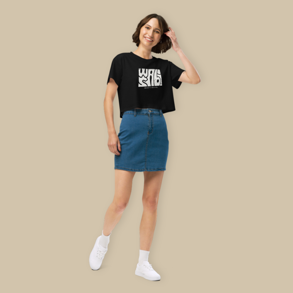 Women’s Fashion Crop Top - Black White Wabi Sabi